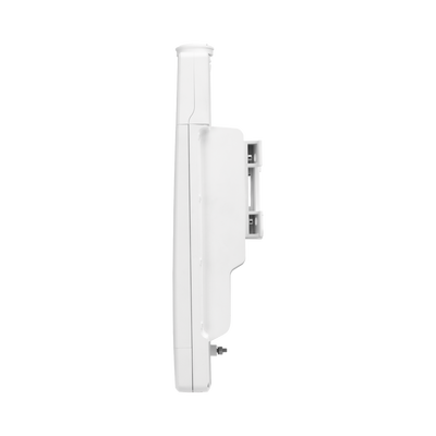 Radio de Backhaul de alta capacidad hasta 1.2 Gbps, banda licenciada 11 GHz (10.7-11.7 GHz), no incluye duplexers