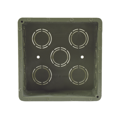 Caja Cuadrada  de 1/2" - 3/4" para PVC Conduti Pesado.