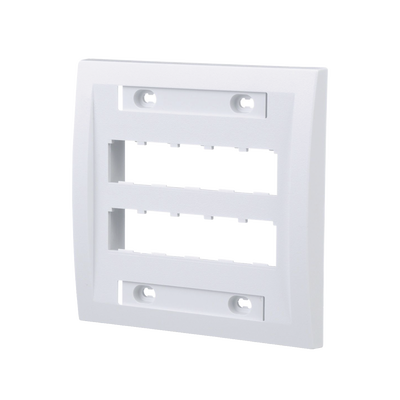 Placa de Pared Vertical Ejecutiva, Salida Para 10 Puertos Mini-Com, Con Espacios Para Etiquetas, Color Blanco