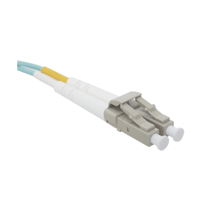 Jumper de Fibra Óptica Multimodo 50/125 XGLO OM3, LC-LC Duplex, OFNR, Color Aqua, 5 Metros (16.40 Pies)