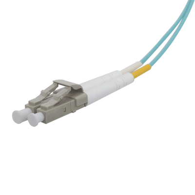Jumper de Fibra Óptica Multimodo 50/125 XGLO OM3, LC-LC Duplex, OFNR, Color Aqua, 30 Metros (98.43 Pies)