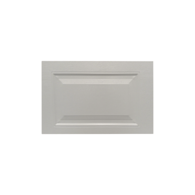 Puerta de Garage de alta calidad, Color blanco 9X8 pies,  AISLADA, Estilo Americana , CUADRO CORTO.