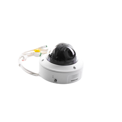 Domo IP 4 Megapixel / Lente Mot. 2.8 a 12 mm / 40 mts IR EXIR / IK10 / IP67 / H.265+ / WDR 140 dB / Captura Facial / DeepinView / Búsqueda por Atributos / 2 Micrófonos Integrados / Micro SD