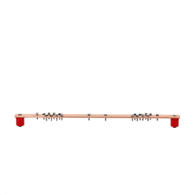 Barra Distribución Tierra Rack 19" / 100% Cobre / 550A Capacidad / Aisladores Rojos / 0.64 cm Espesor / J-STD-607-A