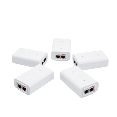 5 Unidades del Adaptador PoE Ubiquiti de 24 VDC, 0.5 A con puerto Gigabit, color blanco