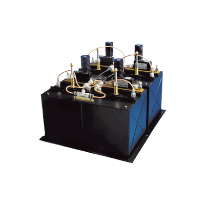 Combinador dB SPECTRA en Panel/ Rack 19", 440-450 MHz, 5 Canales, 100 kHz de Sep. min, N Hembras.