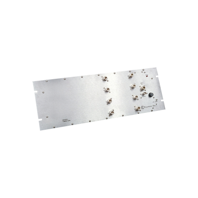 Multiacoplador 132-174 MHz, 8 Salidas, 42 MHz y 0-18 dB de Ganancia.