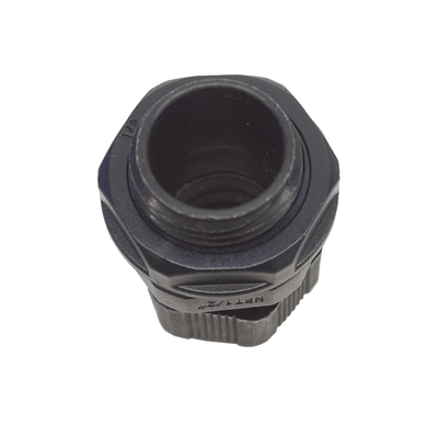 Conector Plástico Negro Tipo Glándula para Rosca NPT 1/2"