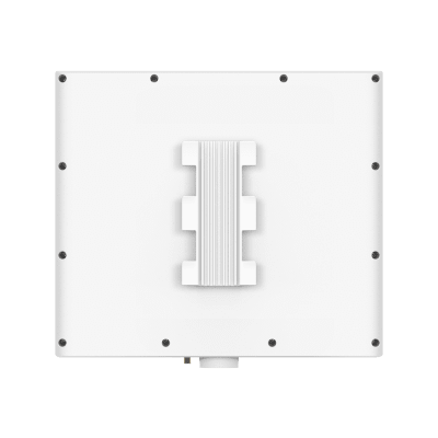 Punto de Acceso Wi-Fi 7 Exterior Tri-Banda / Omnidireccional IP68 / 11 Gbps (US) 9.3 Gbps (EU) / 2.4G+5G+6G con AFC / 2.5G PoE+ / Cobertura 300 m² (3,200 ft²) / Gestión Omada SDN / GPS