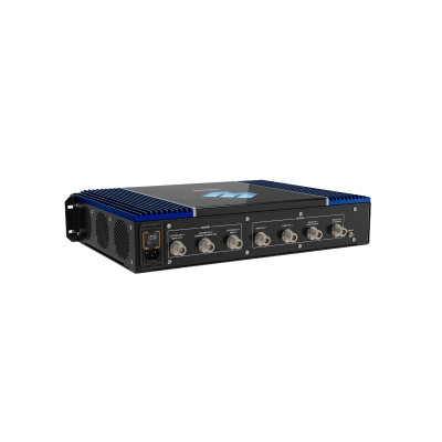 Amplificador de Señal Celular Enterprise 4330 / 4G LTE / Amplificación de Banda Ancha y Canalizada / Pantalla LCD Táctil a Color / XDR Technology / Compatible con Múltiples Dispositivos y Operadores / Montaje en Rack